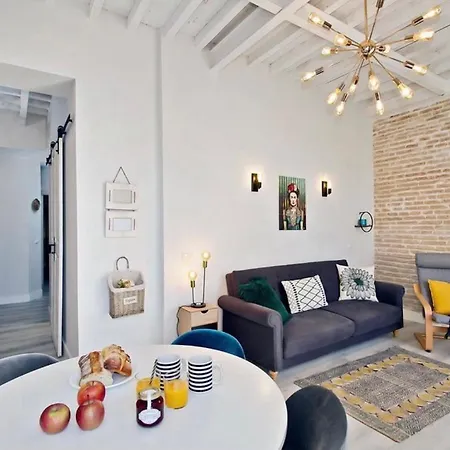 Centru Plaja Modern Apartment *